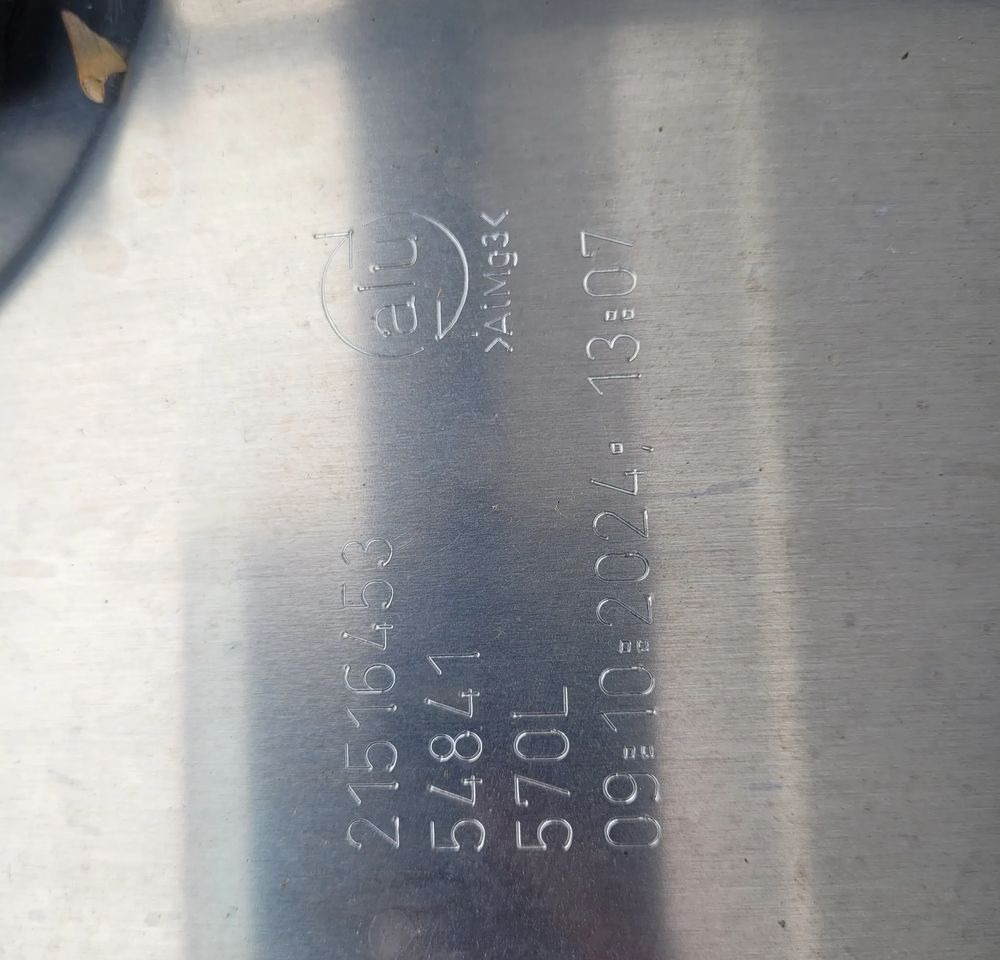 ZBIORNIK PALIWA VOLVO FH4 FH5 GAMA 140X70X70CM 21516453 570L CHWALIM116 - Depósito de combustible para Camión: foto 5 ZBIORNIK PALIWA VOLVO FH4 FH5 GAMA 140X70X70CM 21516453 570L CHWALIM116 - Depósito de combustible para Camión: foto 5