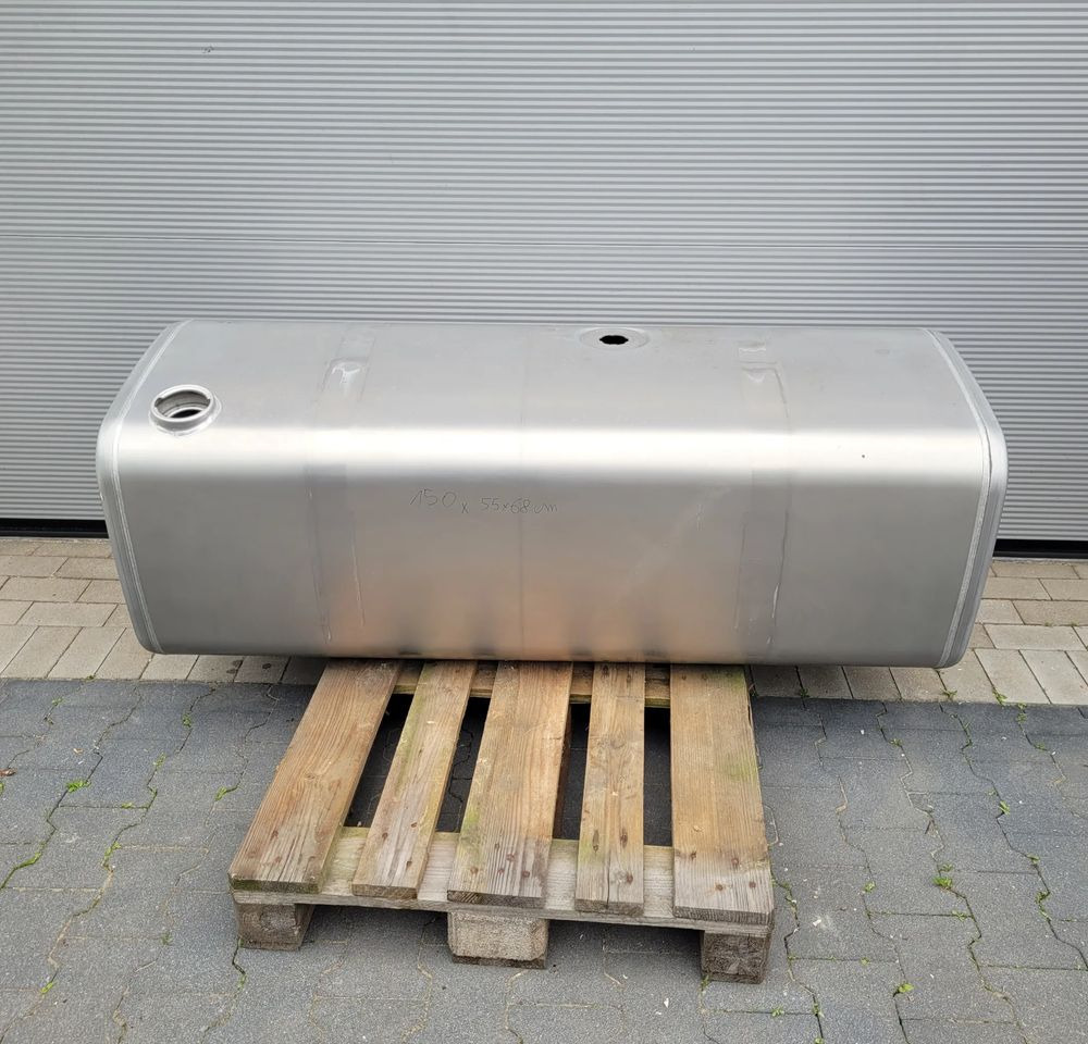 ZBIORNIK PALIWA VOLVO FH4 FH5 GAMA 150X55X68 CM 475L 22038784 CHWALIM116 - Depósito de combustible para Camión: foto 1 ZBIORNIK PALIWA VOLVO FH4 FH5 GAMA 150X55X68 CM 475L 22038784 CHWALIM116 - Depósito de combustible para Camión: foto 1