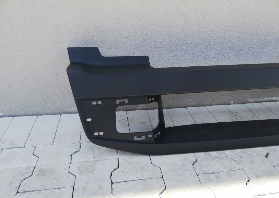 ZDERZAK GRILL ATRAPA VOLVO FL FE 82526825 NOWY ORY - Parrilla para Camión: foto 2 ZDERZAK GRILL ATRAPA VOLVO FL FE 82526825 NOWY ORY - Parrilla para Camión: foto 2