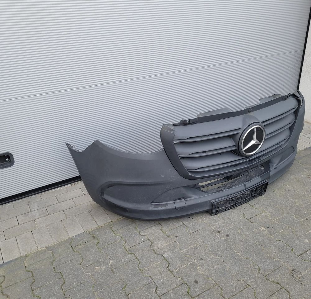 ZDERZAK MERCEDES E SPRINTER W907 - Parachoques para Furgoneta: foto 4 ZDERZAK MERCEDES E SPRINTER W907 - Parachoques para Furgoneta: foto 4