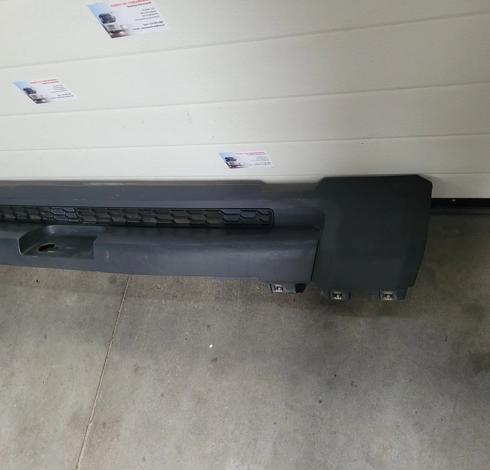 ZDERZAK VOLVO FMX 84418930 ORYGINAŁ CHWALIM116 - Parachoques para Camión: foto 3 ZDERZAK VOLVO FMX 84418930 ORYGINAŁ CHWALIM116 - Parachoques para Camión: foto 3