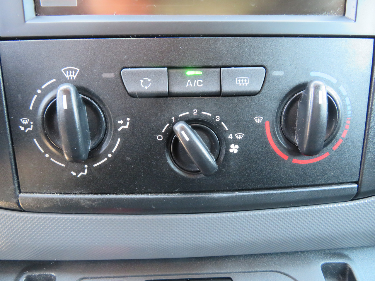 Furgón CITROËN Berlingo 1.6 BlueHDi CLUB: foto 14