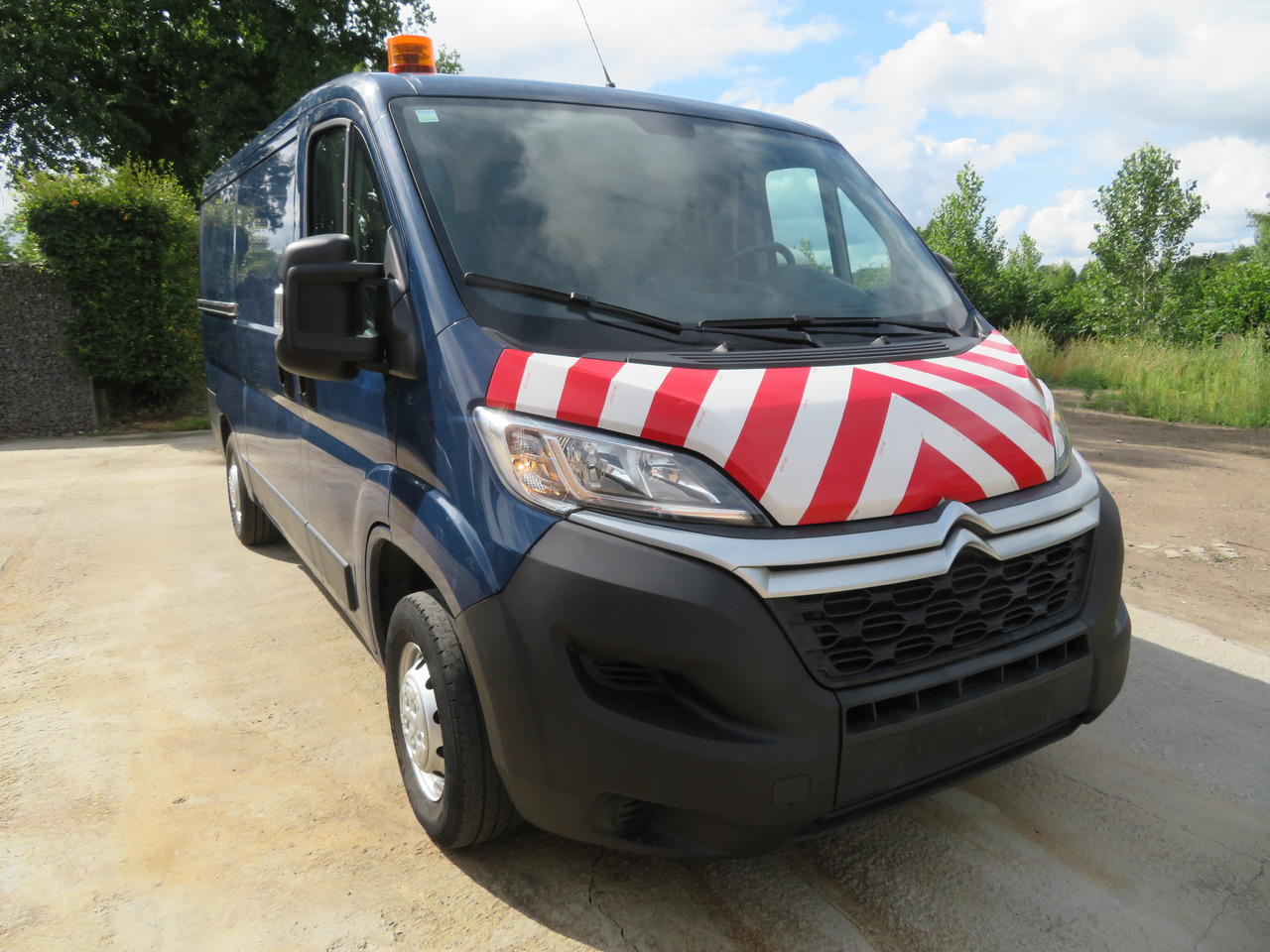 CITROËN Jumper Club - L2H1 2.0BlueHDi - Furgoneta pequeña: foto 1 CITROËN Jumper Club - L2H1 2.0BlueHDi - Furgoneta pequeña: foto 1