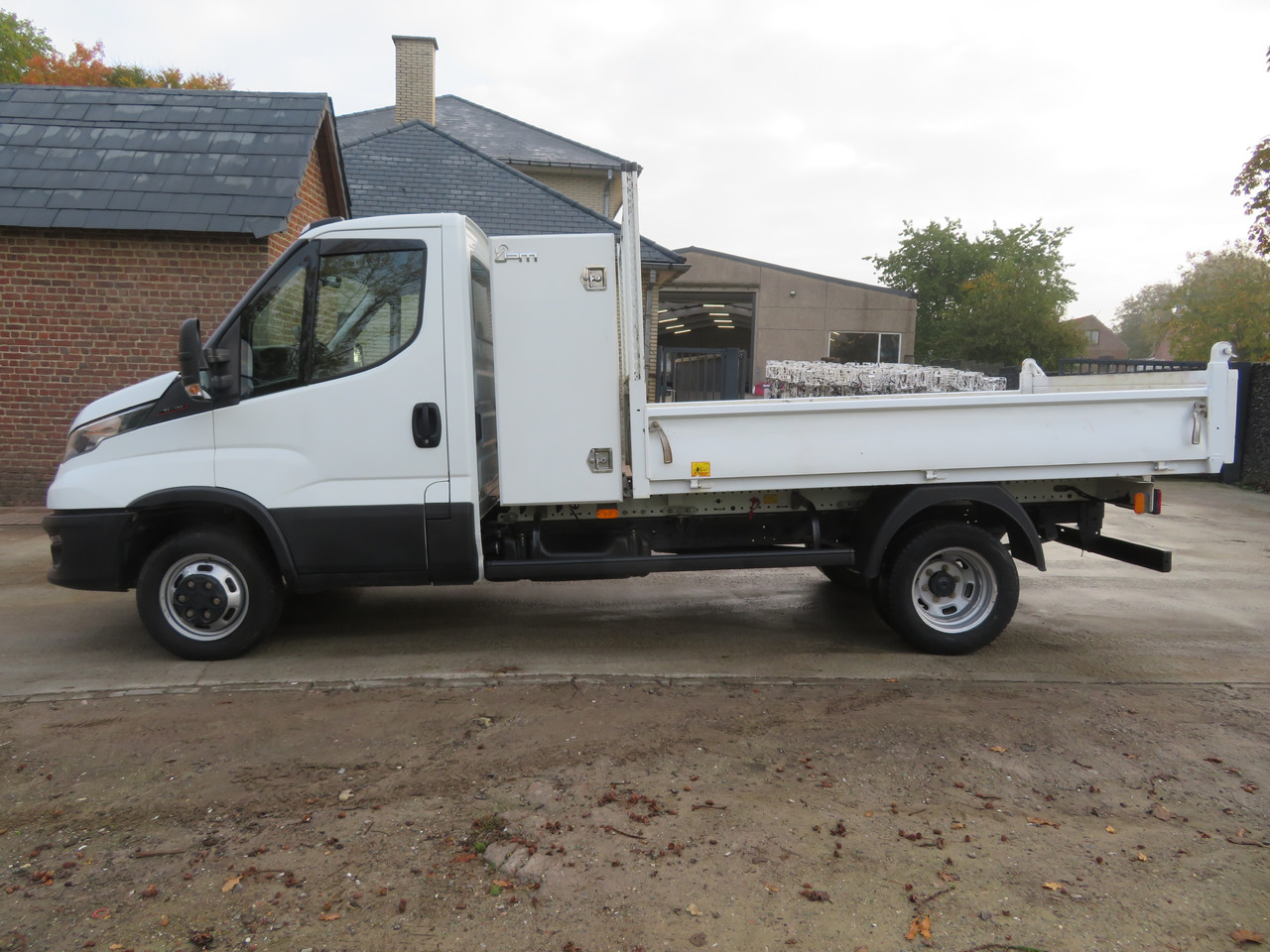 Iveco Daily 35C16 3.0 - L2 - Kipper - Furgoneta basculante: foto 4 Iveco Daily 35C16 3.0 - L2 - Kipper - Furgoneta basculante: foto 4