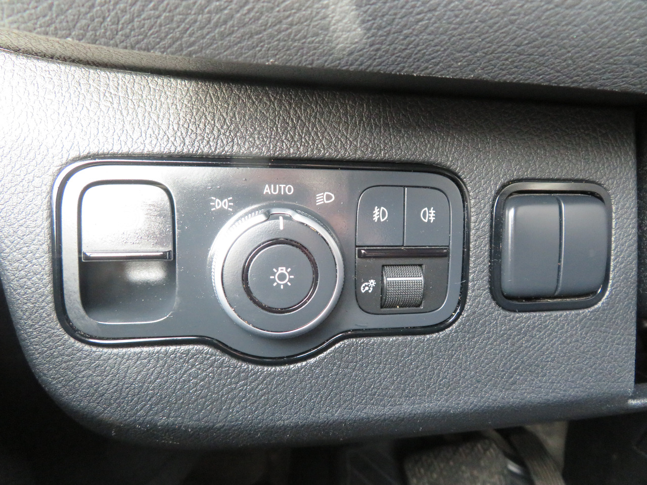 Furgón nuevo Mercedes-Benz Sprinter 317cdi - 9GTronic - A2H2: foto 16 Furgón nuevo Mercedes-Benz Sprinter 317cdi - 9GTronic - A2H2: foto 16