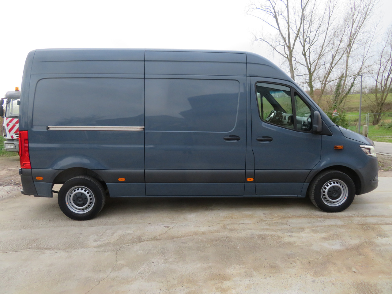 Furgón nuevo Mercedes-Benz Sprinter 317cdi - 9GTronic - A2H2: foto 8 Furgón nuevo Mercedes-Benz Sprinter 317cdi - 9GTronic - A2H2: foto 8