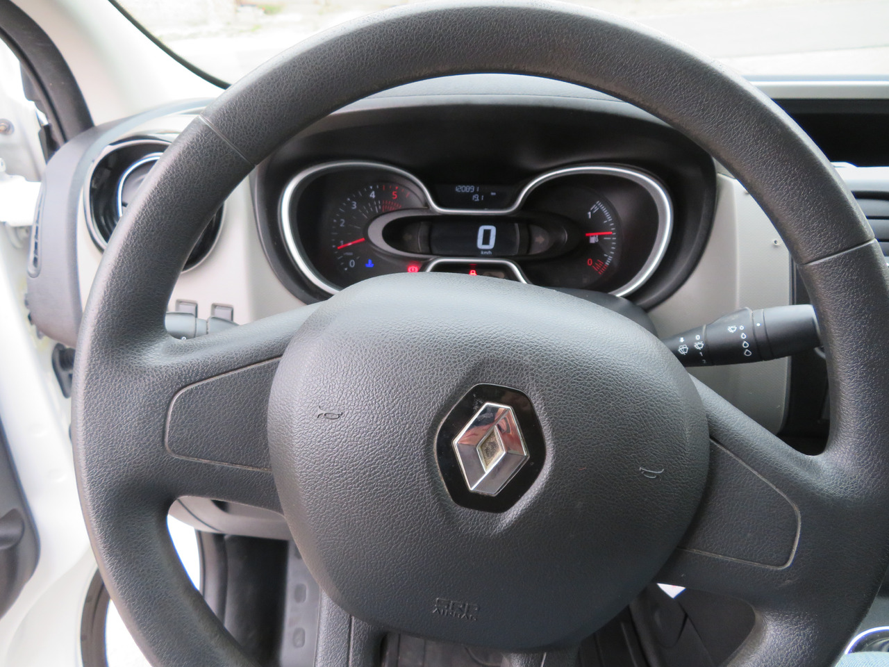 Furgoneta pequeña Renault Trafic 1.6dCi Grand Confort - L2H1: foto 14