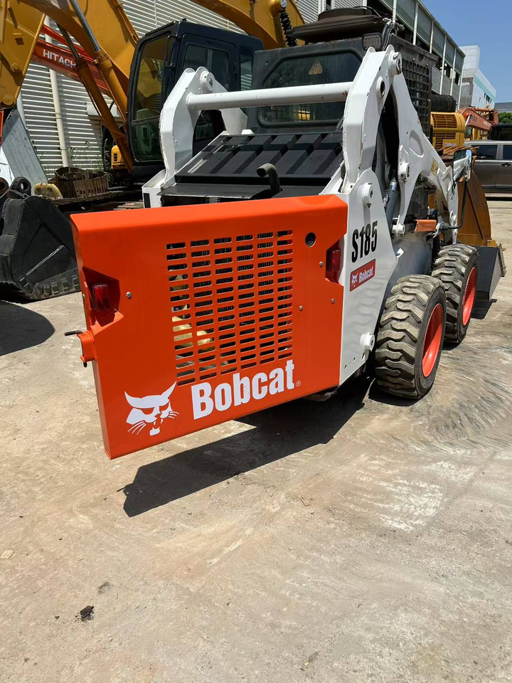 BOBCAT Skid Steer Loader S185 - Minicargadora: foto 4 BOBCAT Skid Steer Loader S185 - Minicargadora: foto 4