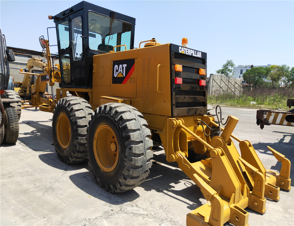 CATERPILLAR 140H CAT Grader Click Here for DIscount - Grader: foto 1 CATERPILLAR 140H CAT Grader Click Here for DIscount - Grader: foto 1
