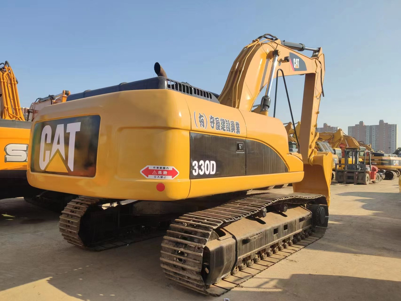 CATERPILLAR 330D - Excavadora de cadenas: foto 2 CATERPILLAR 330D - Excavadora de cadenas: foto 2