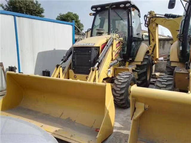 CATERPILLAR Backhoe Loader 420F Click Here for Discount - Retroexcavadora: foto 1 CATERPILLAR Backhoe Loader 420F Click Here for Discount - Retroexcavadora: foto 1