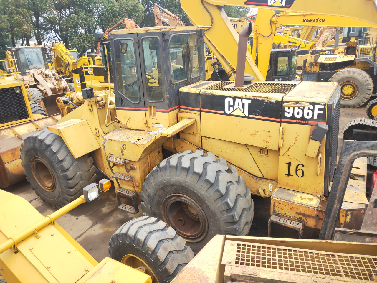 CATERPILLAR Wheel Loader 966F CLick Here for Discount - Cargadora de ruedas: foto 3 CATERPILLAR Wheel Loader 966F CLick Here for Discount - Cargadora de ruedas: foto 3