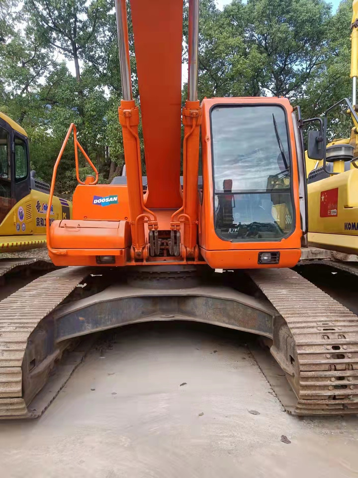 DOOSAN DH300LC-7 - Excavadora de cadenas: foto 3 DOOSAN DH300LC-7 - Excavadora de cadenas: foto 3