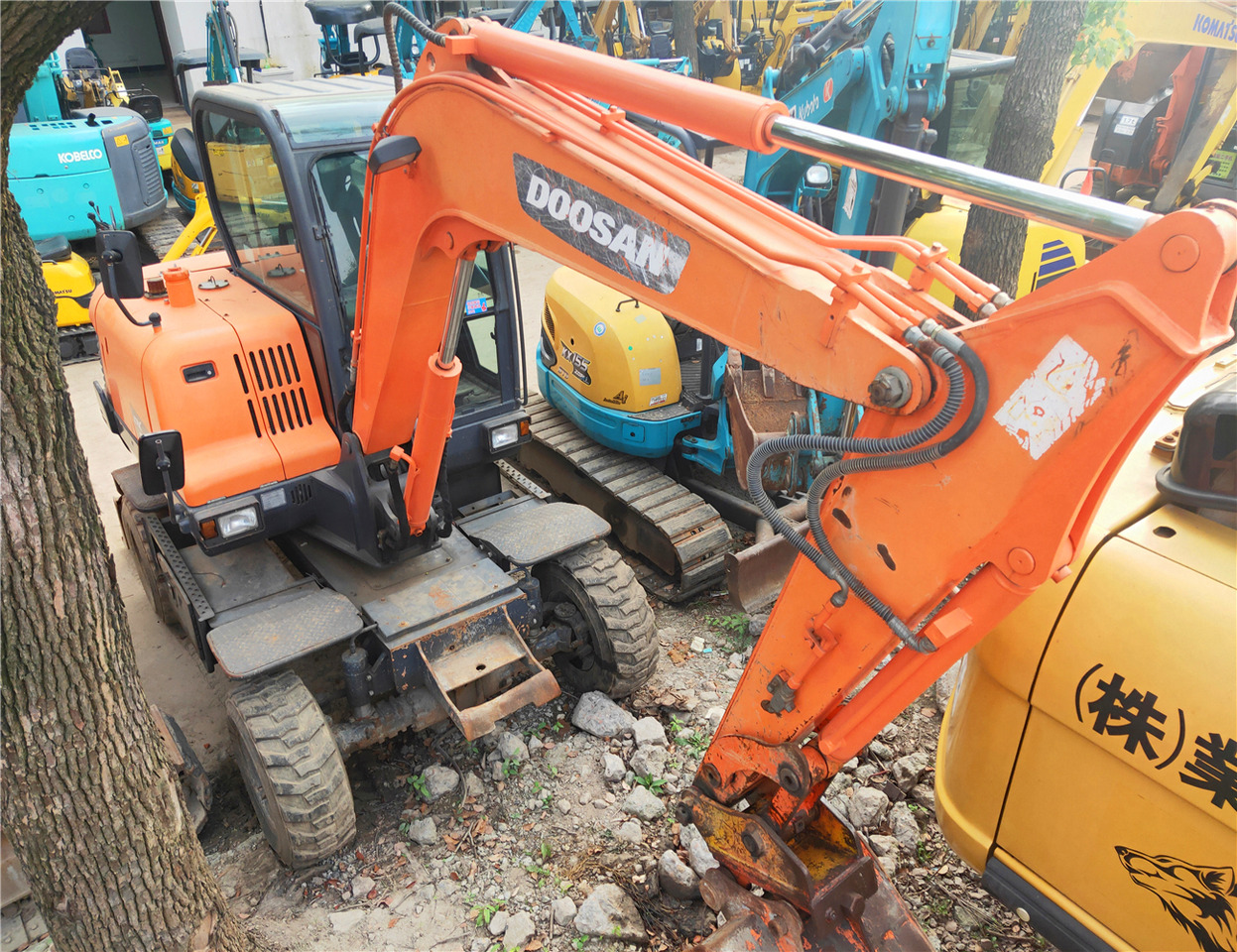 DOOSAN Mini Excavator DX60W Click Here for Discount - Miniexcavadora: foto 5 DOOSAN Mini Excavator DX60W Click Here for Discount - Miniexcavadora: foto 5