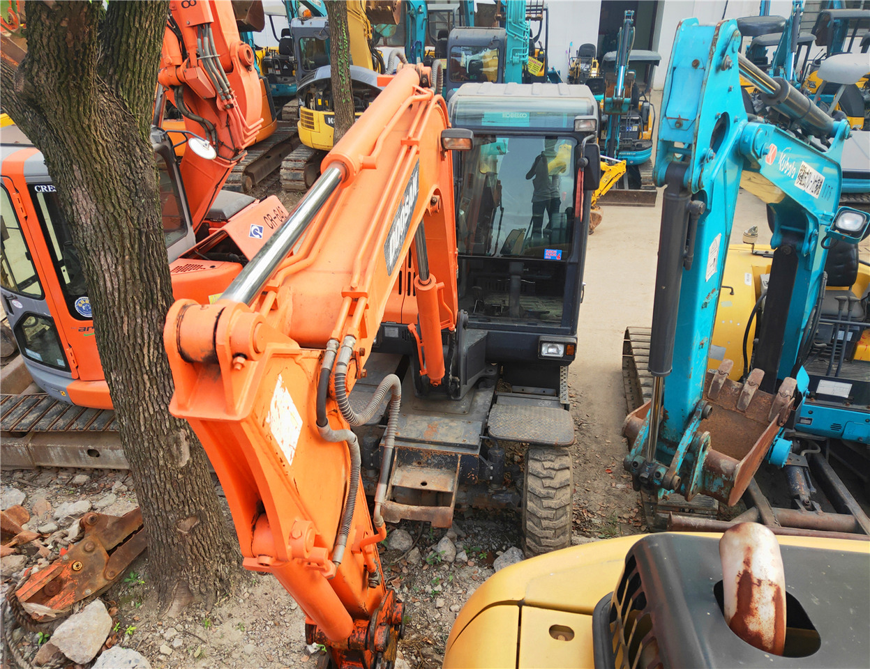 DOOSAN Mini Excavator DX60W Click Here for Discount - Miniexcavadora: foto 4 DOOSAN Mini Excavator DX60W Click Here for Discount - Miniexcavadora: foto 4