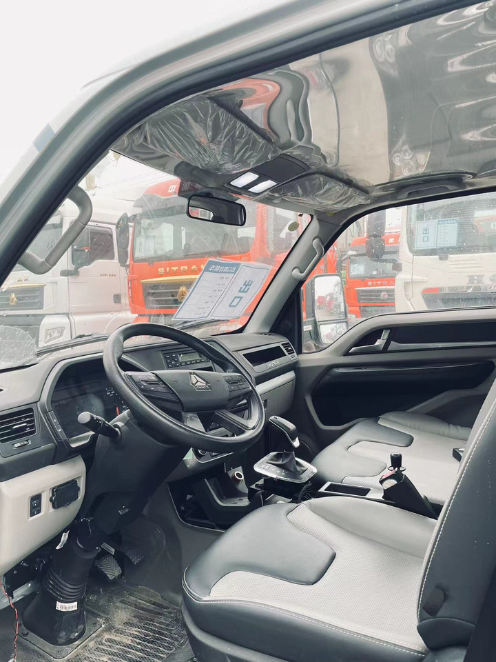 HOWO L1S 4X2 Dump Truck Automatic - Furgoneta basculante: foto 4 HOWO L1S 4X2 Dump Truck Automatic - Furgoneta basculante: foto 4