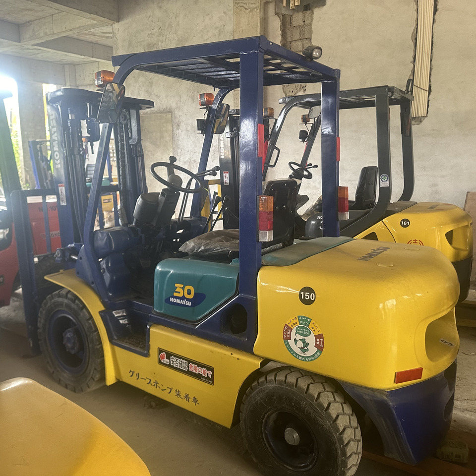 Carretilla elevadora diésel Komatsu FD30 Forklift Click for Discount: foto 5