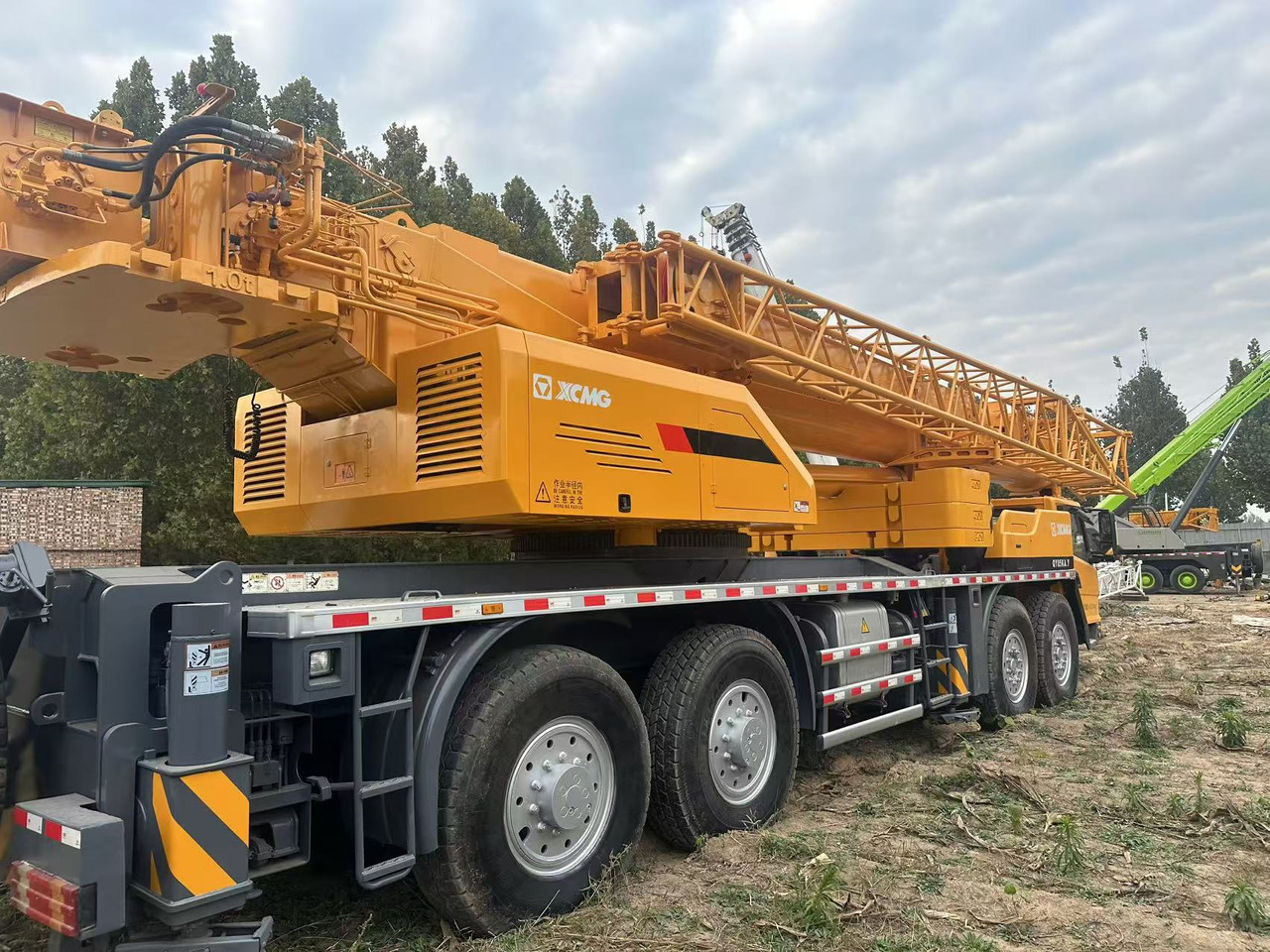 Maquinaria de construcción XCMG Crane QY85KAY: foto 8 Maquinaria de construcción XCMG Crane QY85KAY: foto 8