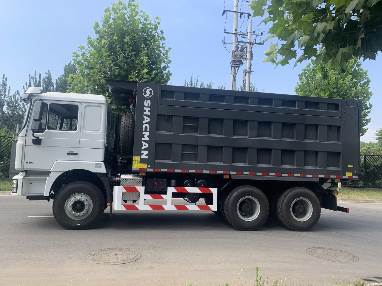 Shacman 6*4 Dump Truck New Brand Click for Discount - Camión volquete: foto 5 Shacman 6*4 Dump Truck New Brand Click for Discount - Camión volquete: foto 5