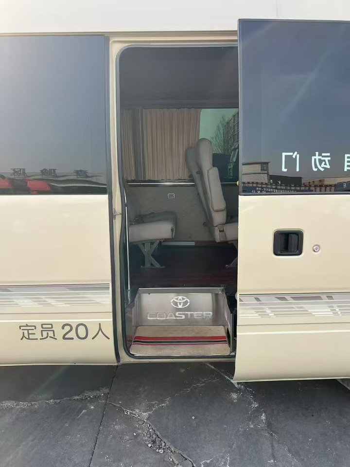 Autocar TOYOTA Mini Bus 20 Seats 2020 Click Here for Discount: foto 6
