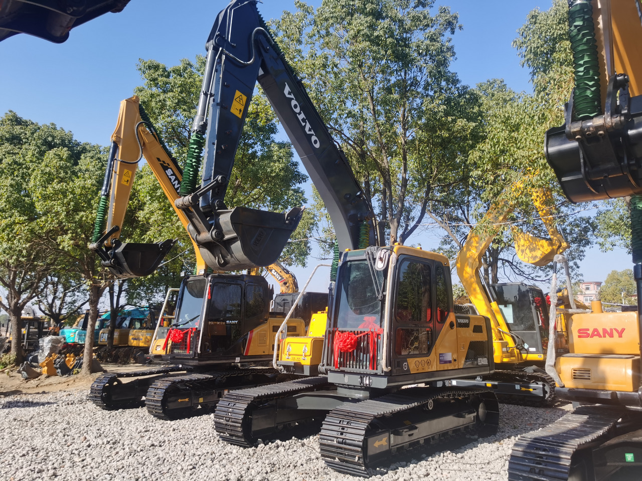 VOLVO EC140DL - Excavadora de cadenas: foto 3 VOLVO EC140DL - Excavadora de cadenas: foto 3