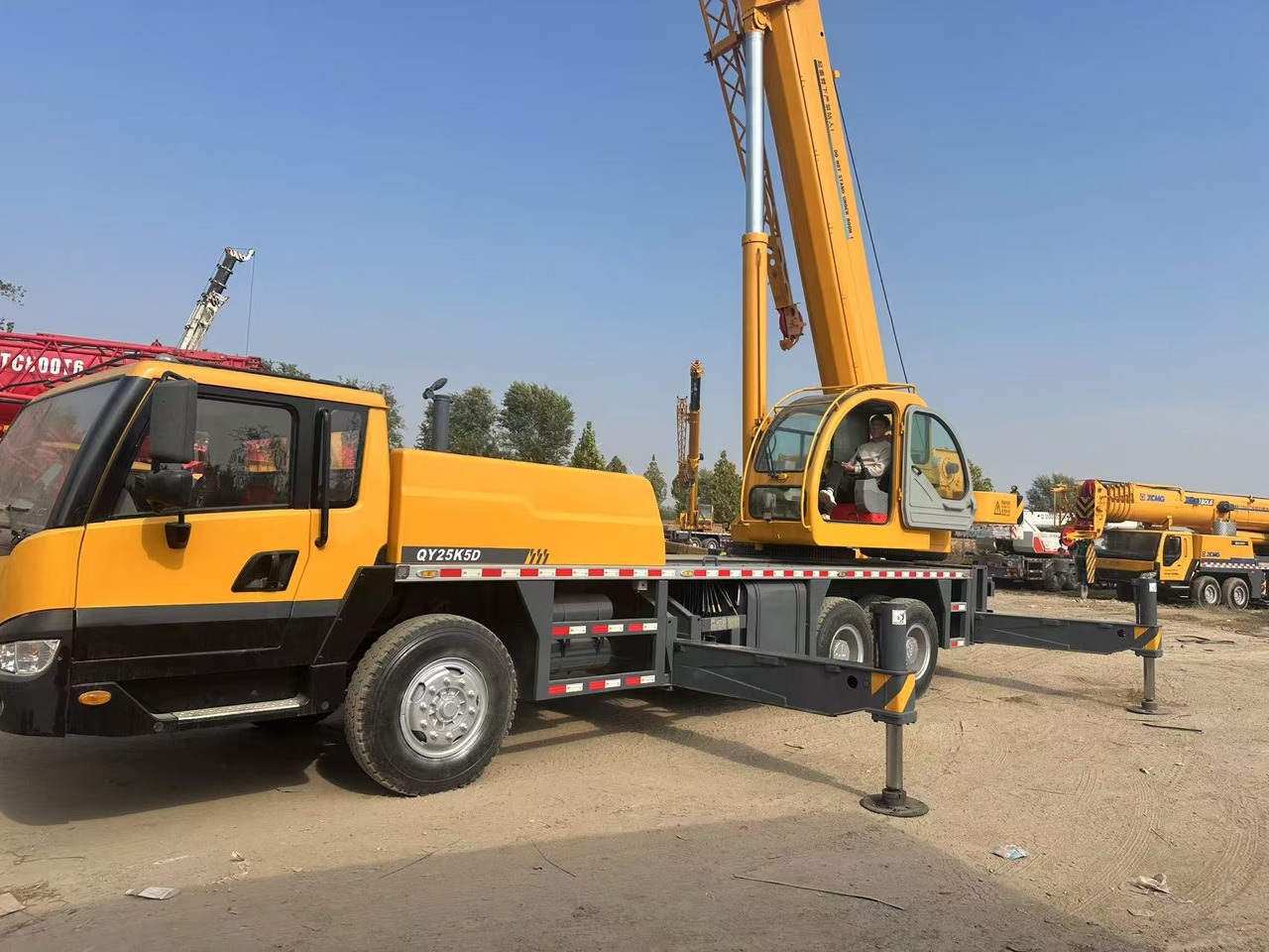 XCMG Crane QY25K5D Good Condition - Grúa todo terreno: foto 5 XCMG Crane QY25K5D Good Condition - Grúa todo terreno: foto 5