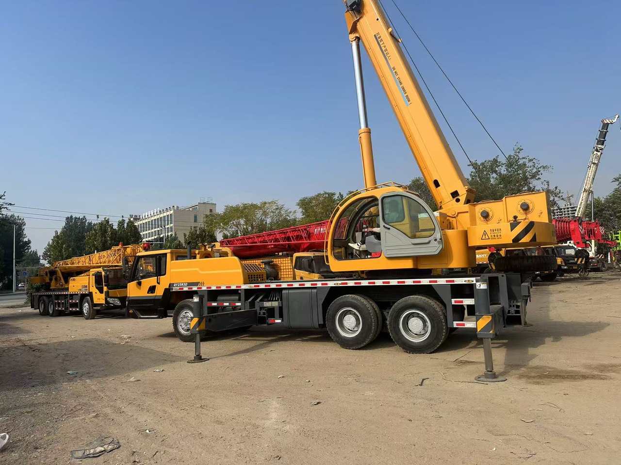 XCMG Crane QY25K5D Good Condition - Grúa todo terreno: foto 3 XCMG Crane QY25K5D Good Condition - Grúa todo terreno: foto 3