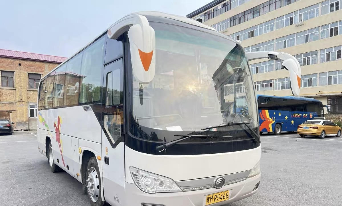 Yutong Coach 32 Seats Good Condition Click for Discount - Autocar: foto 1 Yutong Coach 32 Seats Good Condition Click for Discount - Autocar: foto 1