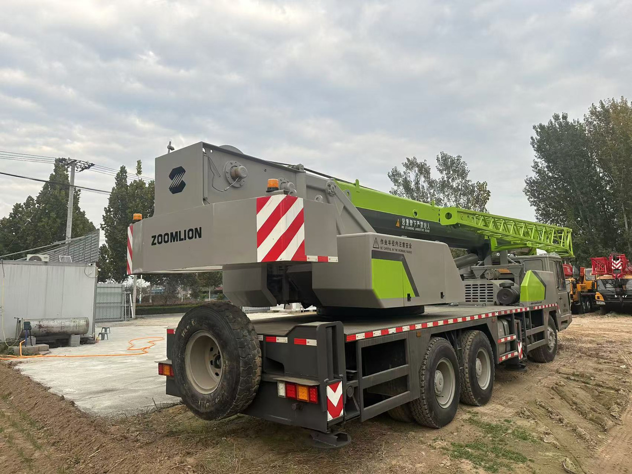 ZOOMLION Crane ZTC251V 25Ton - Grúa: foto 4 ZOOMLION Crane ZTC251V 25Ton - Grúa: foto 4
