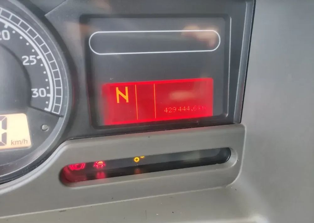 Renault Premium 26.380 Dxi  6x2 rama do zabudowy - Camión chasis: foto 5 Renault Premium 26.380 Dxi  6x2 rama do zabudowy - Camión chasis: foto 5