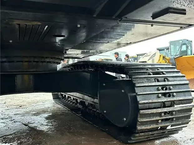 Excavadora de cadenas 2022 Hyundai R220-9S: foto 11 Excavadora de cadenas 2022 Hyundai R220-9S: foto 11