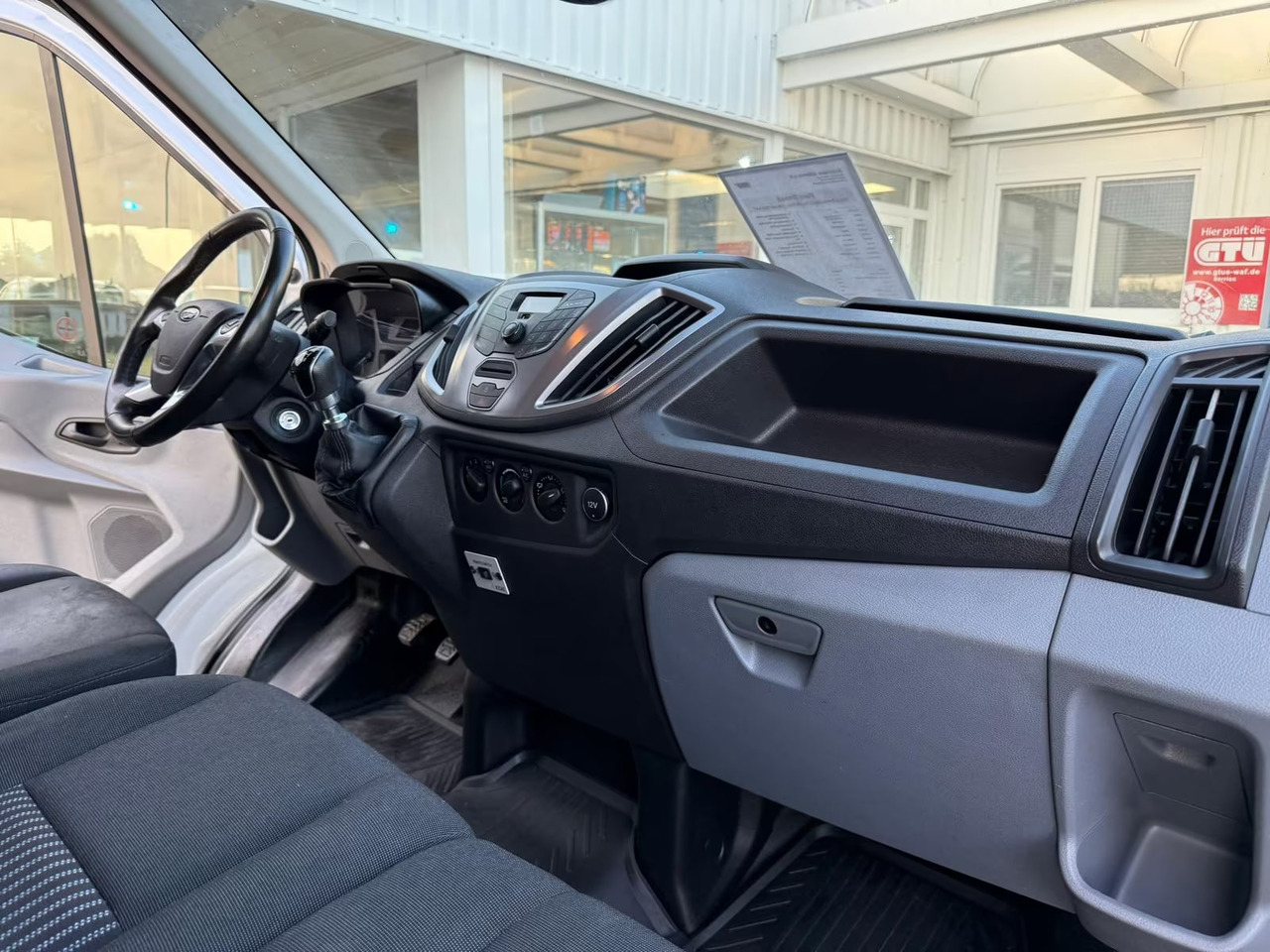 Ford Transit - Furgoneta pequeña: foto 5 Ford Transit - Furgoneta pequeña: foto 5