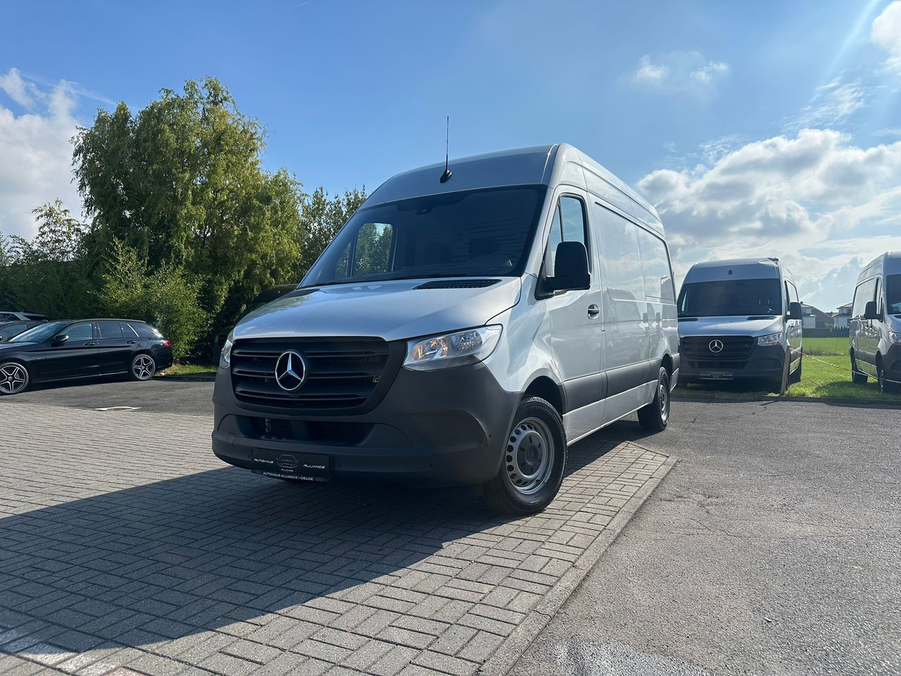 MERCEDES-BENZ Sprinter - Furgón: foto 2 MERCEDES-BENZ Sprinter - Furgón: foto 2