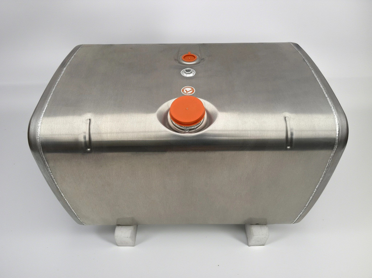 MAN - Depósito de combustible: foto 1 MAN - Depósito de combustible: foto 1