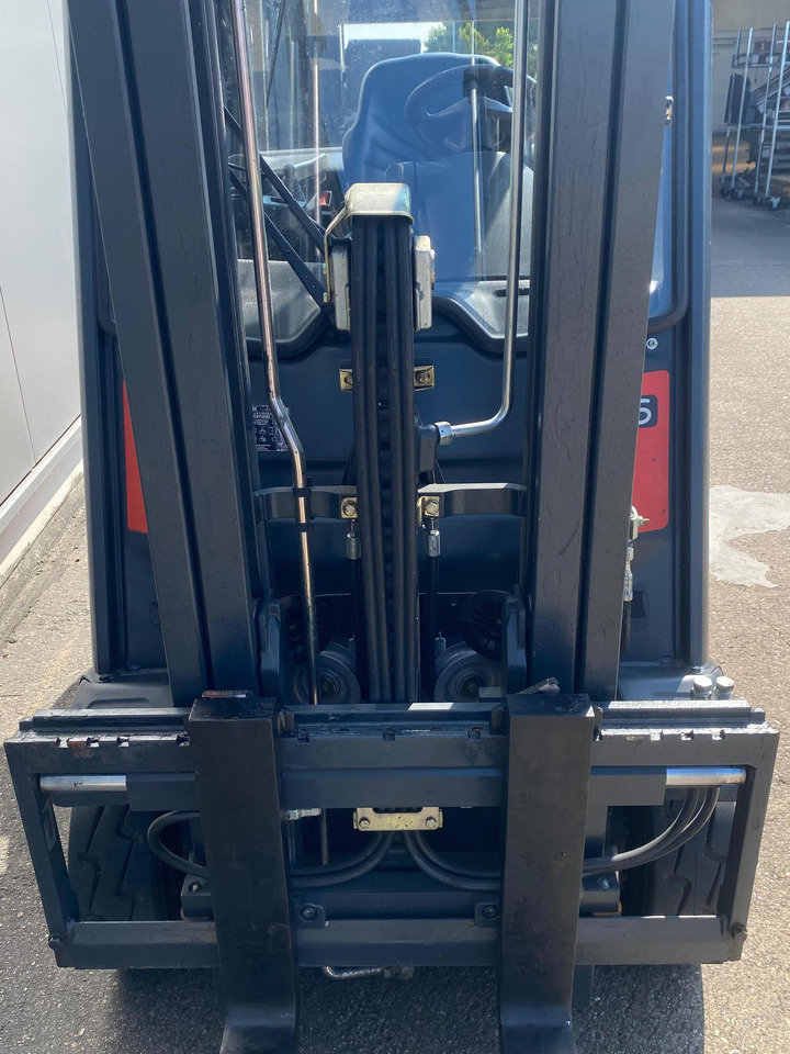 Linde Linde H 16 T - 2.575 h - Seitenschieber - - Carretilla elevadora de gas: foto 4 Linde Linde H 16 T - 2.575 h - Seitenschieber - - Carretilla elevadora de gas: foto 4