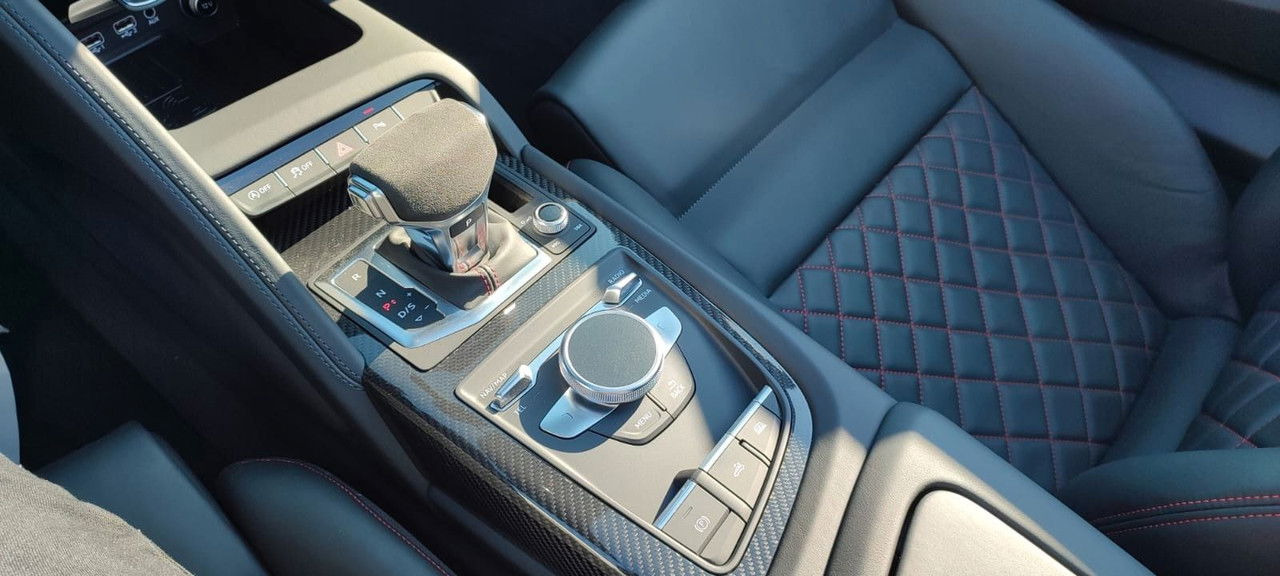 Descapotable Audi R8 Spyder 5.2 FSI RWD performance: foto 13 Descapotable Audi R8 Spyder 5.2 FSI RWD performance: foto 13