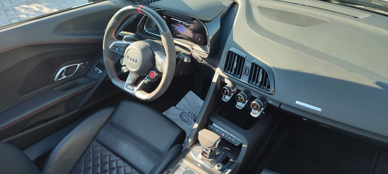 Descapotable Audi R8 Spyder 5.2 FSI RWD performance: foto 10 Descapotable Audi R8 Spyder 5.2 FSI RWD performance: foto 10