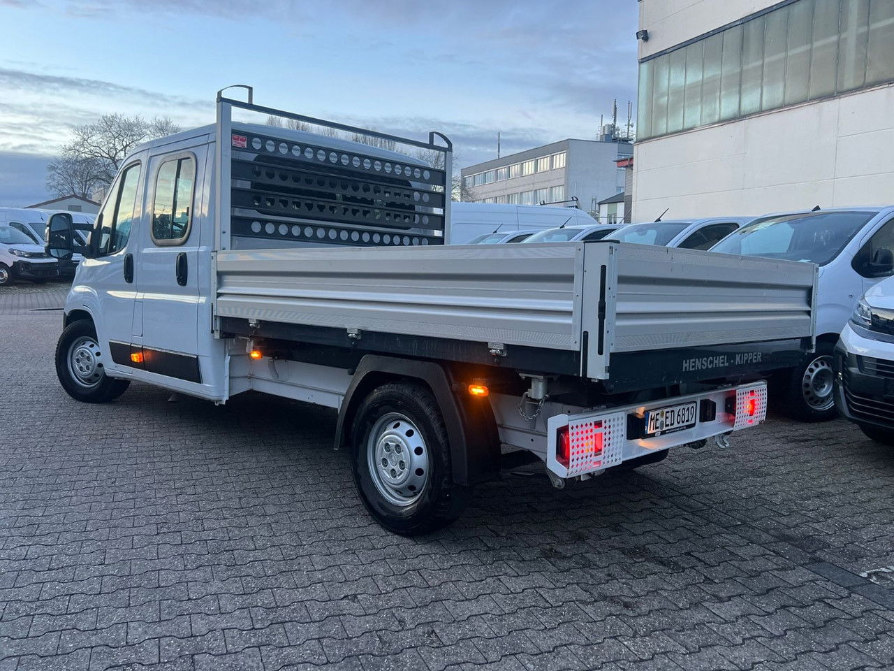 Opel Movano L3 H2 - Dreiseiten-Kipper Vermietung mögl - Furgoneta basculante: foto 3 Opel Movano L3 H2 - Dreiseiten-Kipper Vermietung mögl - Furgoneta basculante: foto 3