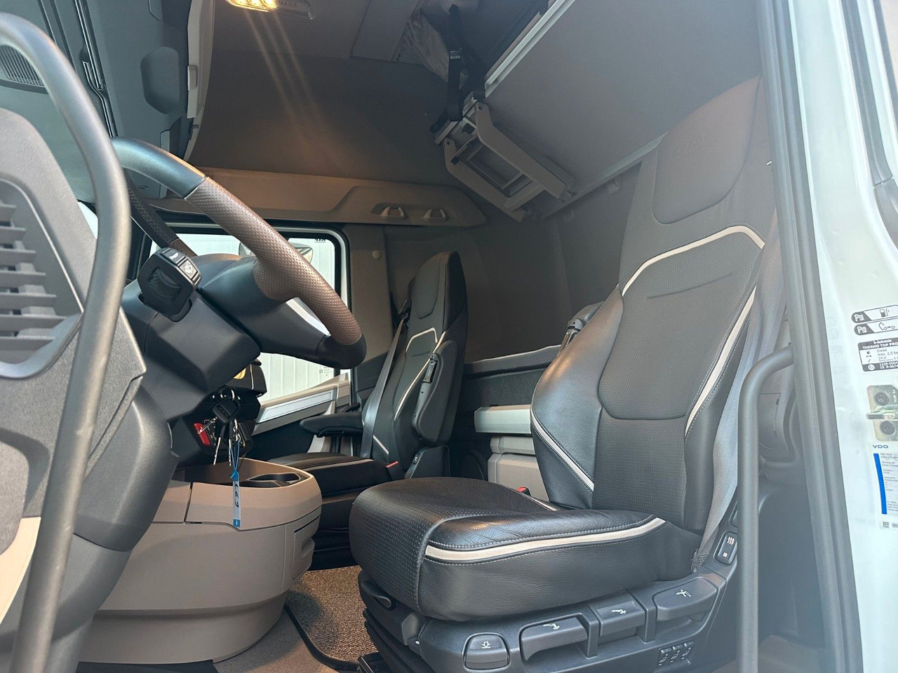 DAF XG+530 Vollausstattung - Cabeza tractora: foto 5 DAF XG+530 Vollausstattung - Cabeza tractora: foto 5