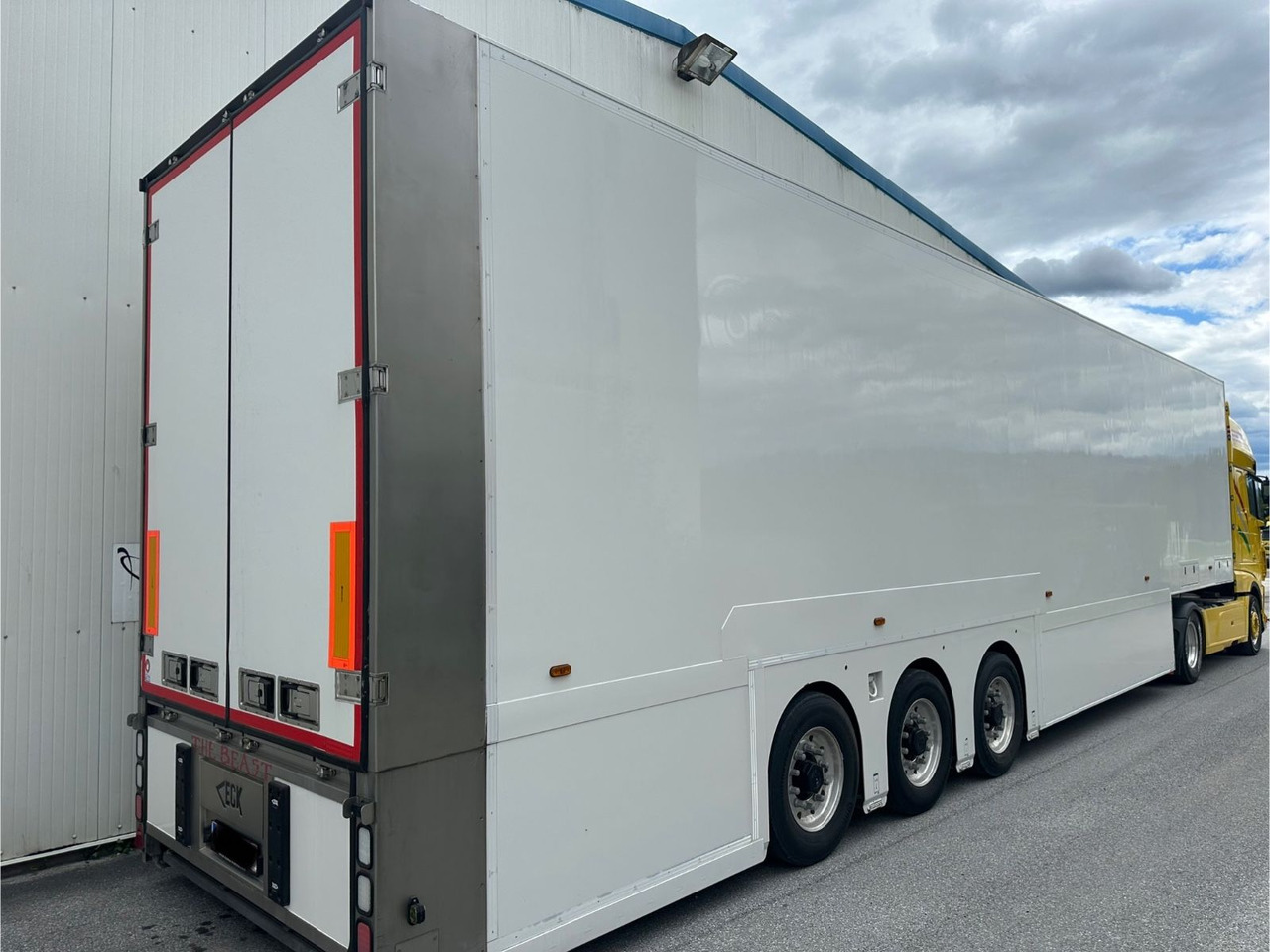 Van Eck Dubbeldeck T3Z Carrier Multi/Temp - Semirremolque caja cerrada: foto 3 Van Eck Dubbeldeck T3Z Carrier Multi/Temp - Semirremolque caja cerrada: foto 3