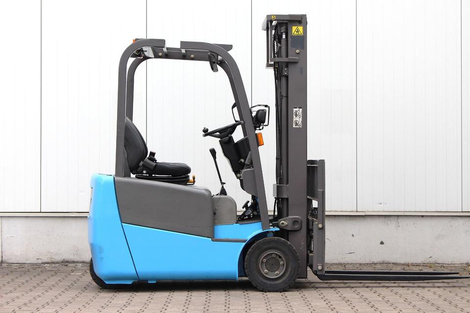 HANSELIFTER JS315 - NEW Batterie - Carretilla elevadora eléctrica: foto 5 HANSELIFTER JS315 - NEW Batterie - Carretilla elevadora eléctrica: foto 5