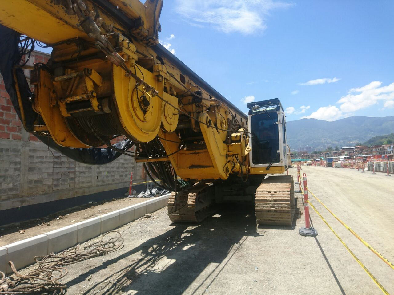 BAUER BG 22H - Perforadora: foto 4 BAUER BG 22H - Perforadora: foto 4