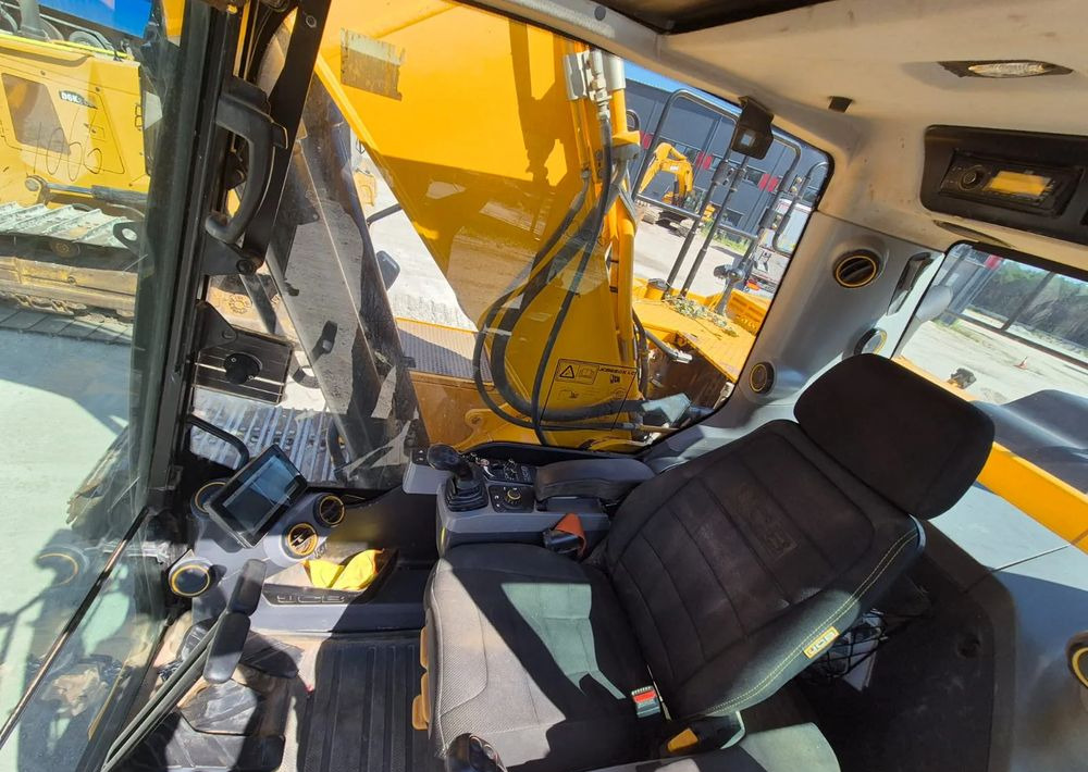 Excavadora de cadenas JCB 220xlc: foto 7