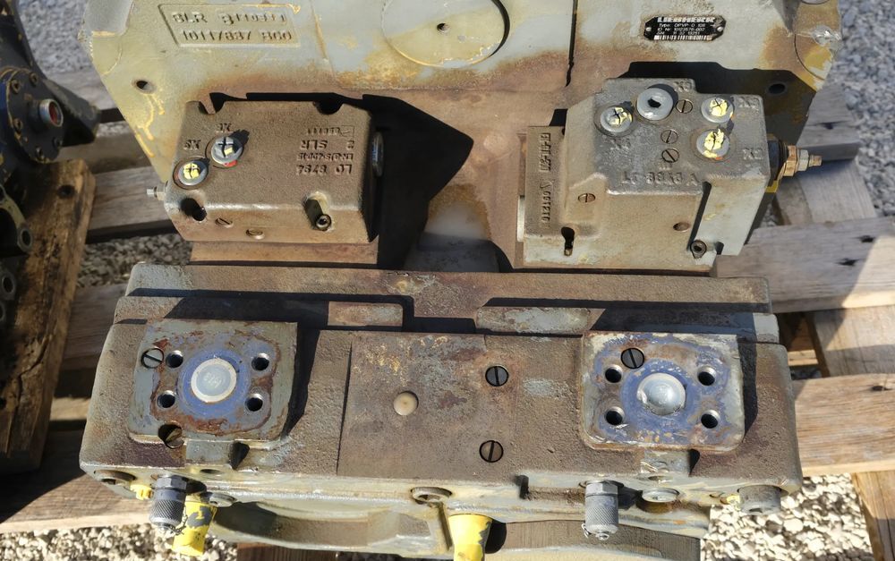 Pompa hydrauliczna DPVP 0 108 liebherr A904C,A914,A924,A900,R914,R924,R926,R934,R906,R916 - Hidráulica: foto 4 Pompa hydrauliczna DPVP 0 108 liebherr A904C,A914,A924,A900,R914,R924,R926,R934,R906,R916 - Hidráulica: foto 4