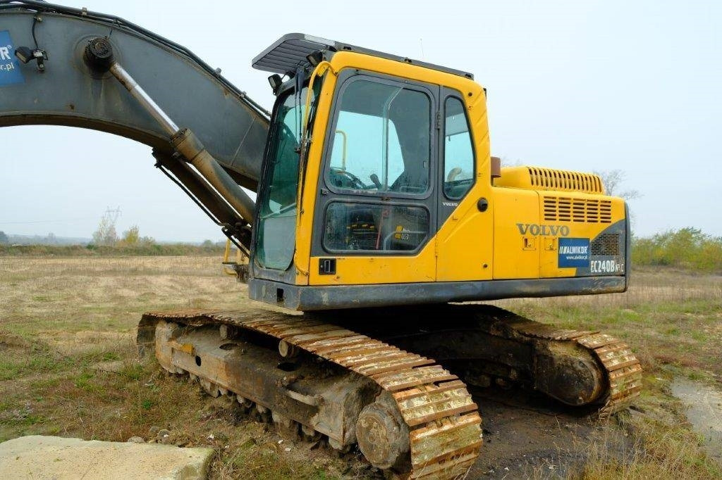 Volvo EC 240 wieniec obrotu - Bastidor/ Chasis para Maquinaria de construcción: foto 2 Volvo EC 240 wieniec obrotu - Bastidor/ Chasis para Maquinaria de construcción: foto 2