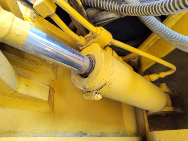 Fresadora en frío KOMATSU GC380F-2: foto 17 Fresadora en frío KOMATSU GC380F-2: foto 17