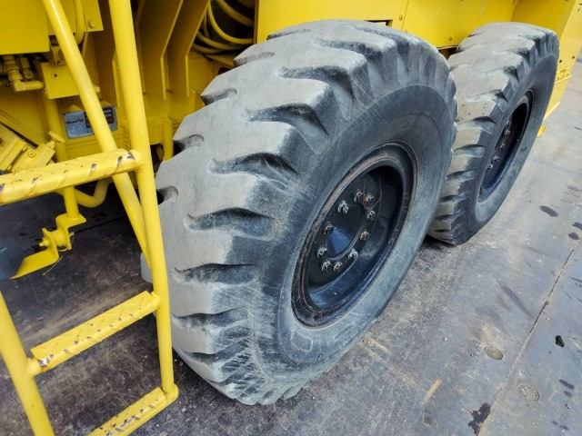 Fresadora en frío KOMATSU GC380F-2: foto 11 Fresadora en frío KOMATSU GC380F-2: foto 11