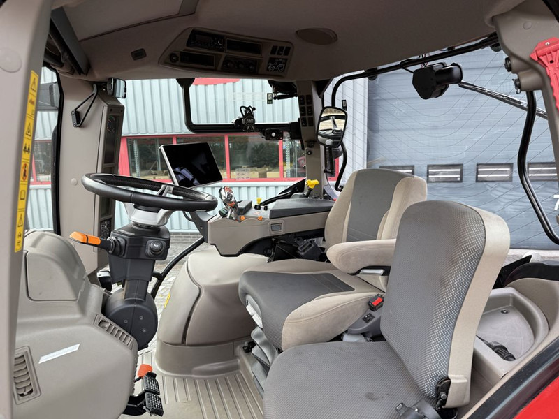 Case IH Maxxum 150 CVX Stage V - Tractor: foto 5 Case IH Maxxum 150 CVX Stage V - Tractor: foto 5