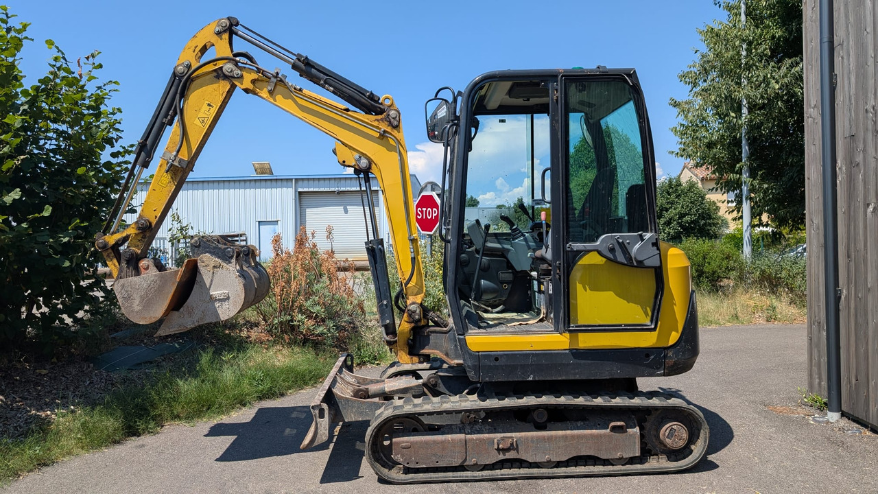 YANMAR SV26 - Miniexcavadora: foto 1 YANMAR SV26 - Miniexcavadora: foto 1