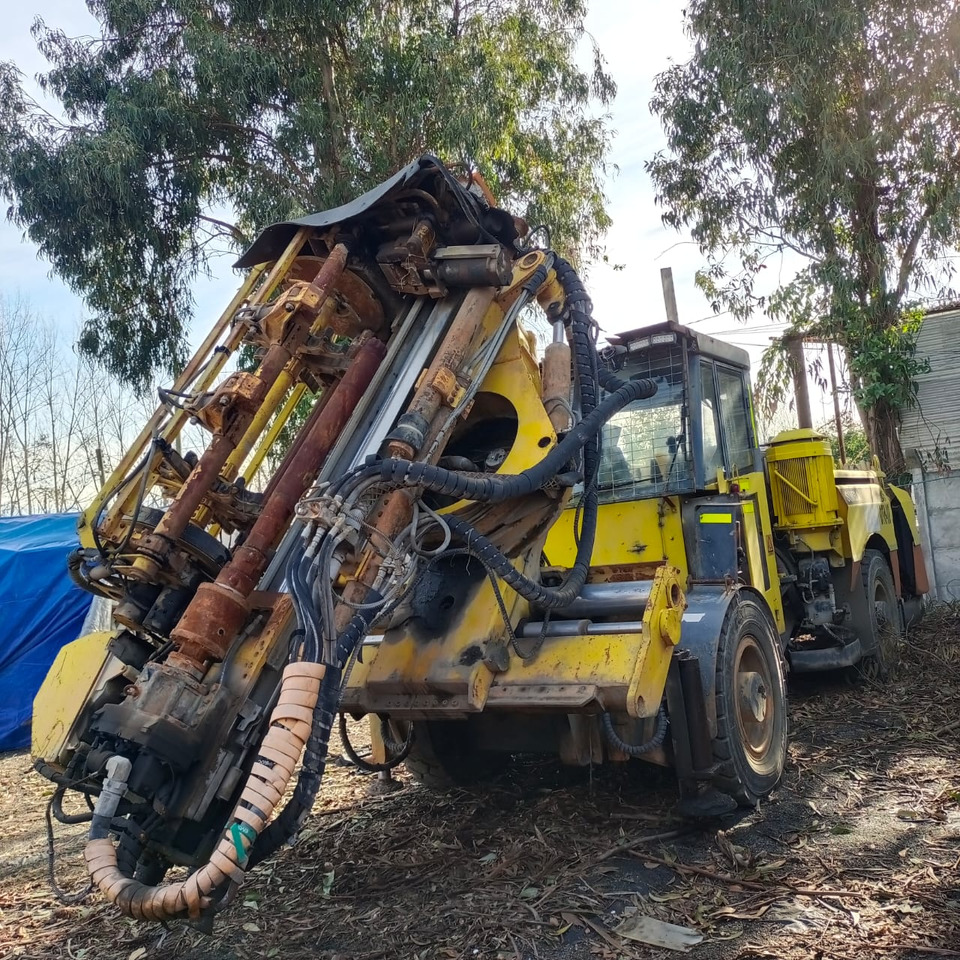 Atlas Copco SIMBA M4C DTH - Maquinaria para minería: foto 1 Atlas Copco SIMBA M4C DTH - Maquinaria para minería: foto 1